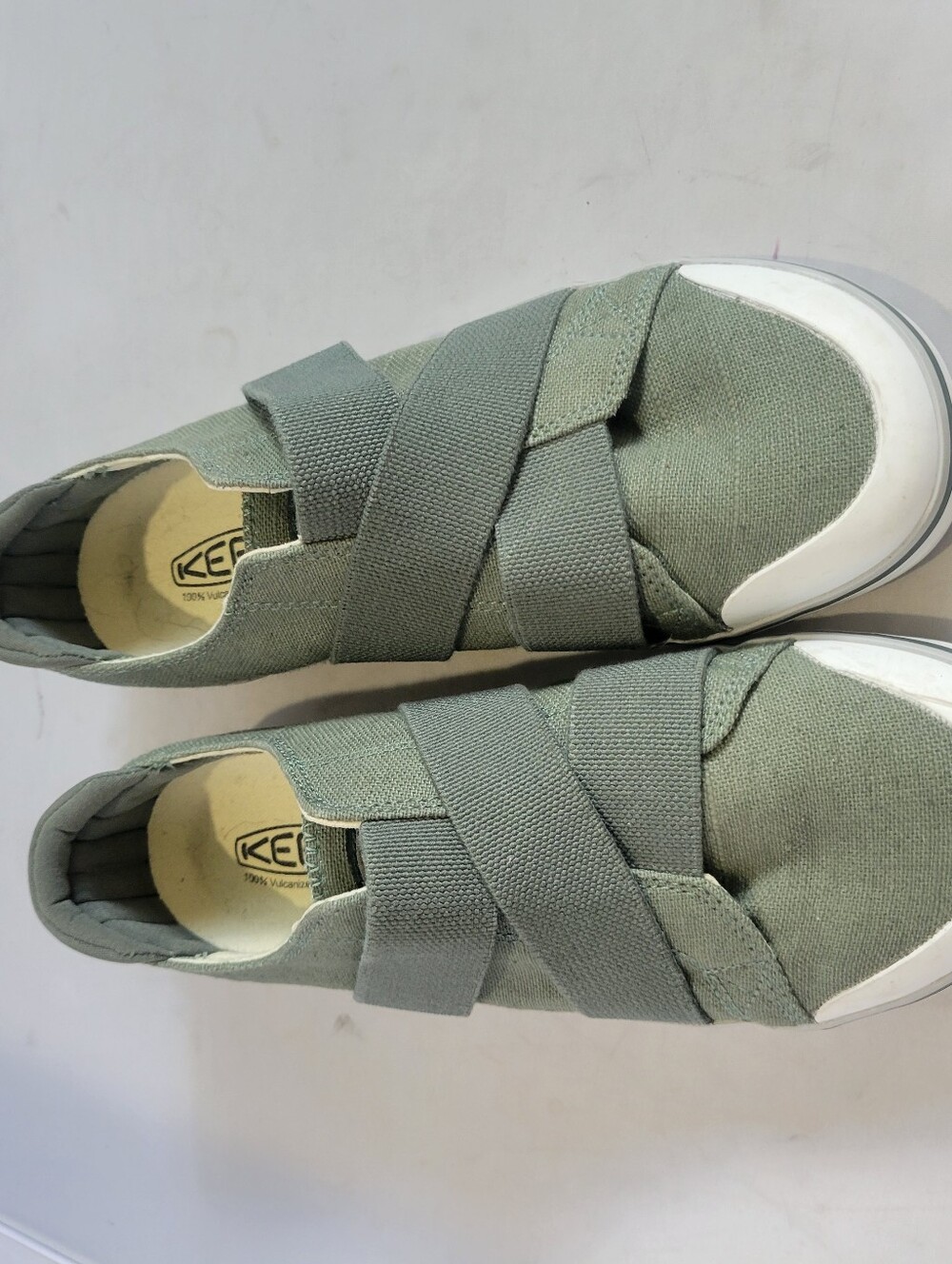 Keen Elsa III Gore Cross Strap Women's Slip On Sneakers - Tan -Size: US:size 8.5 - Picture 2 of 4